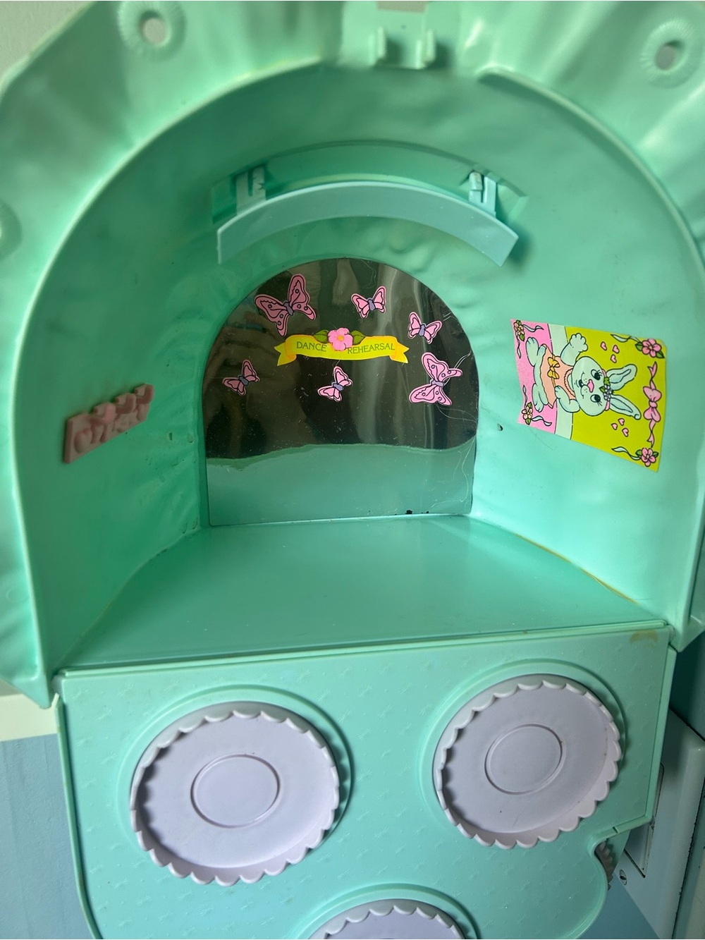 My Little Pony G1 "Baby Bonnet School of Dance" playset - Picture 11 of 13